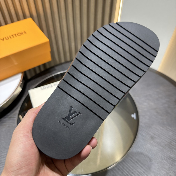 L&V sandal 70