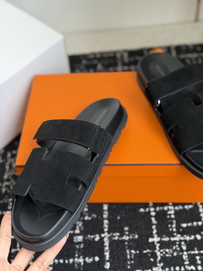 H**me5 Sandal 74
