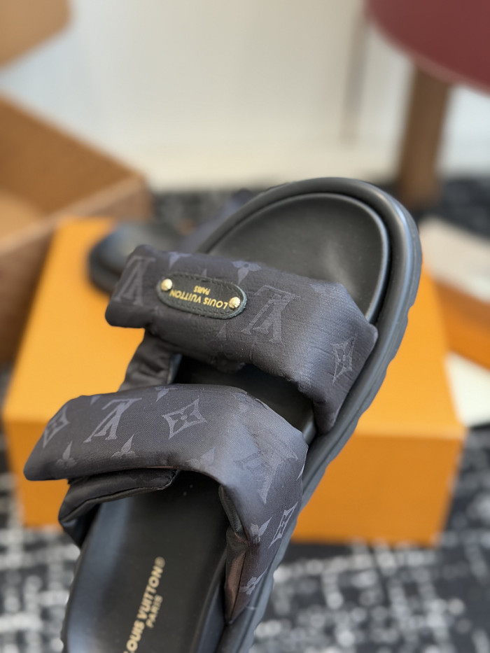 L&V sandal 92