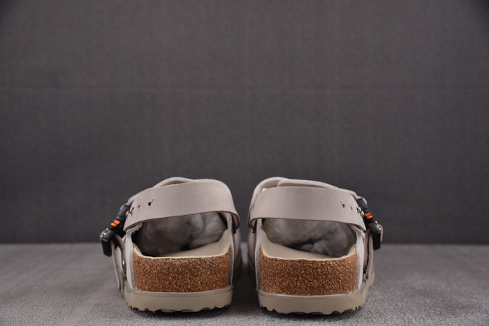 DIOR SANDAL 09