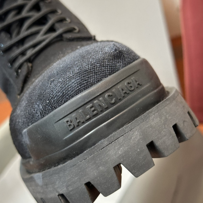 BALENCIAGA BOOT -24