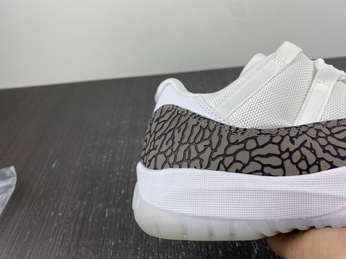 air jordan 11 low wmns snakeskin-av2187-140