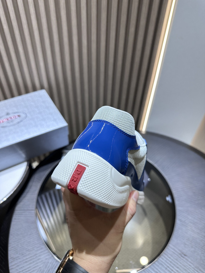 Prada 47