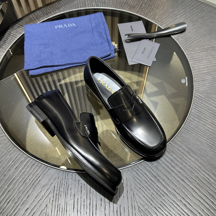 Prada 61