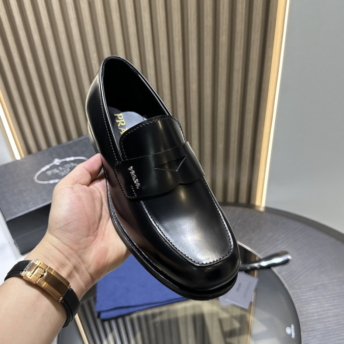 Prada 61