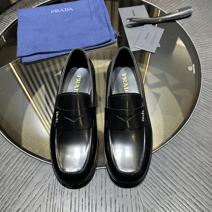 Prada 61