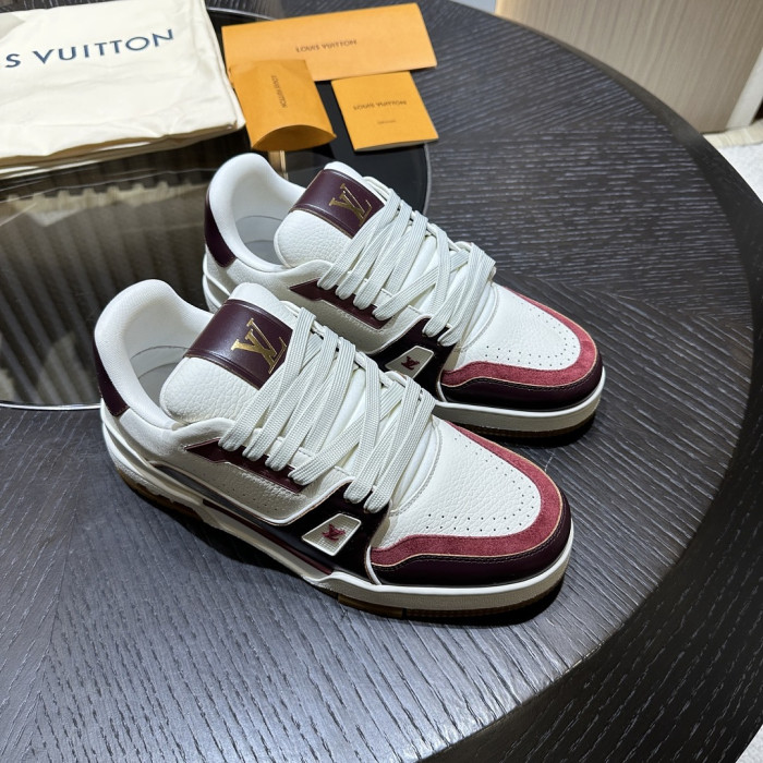 LV snekaers 275