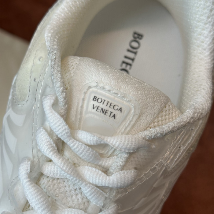 BOTTEGA VENETA-24