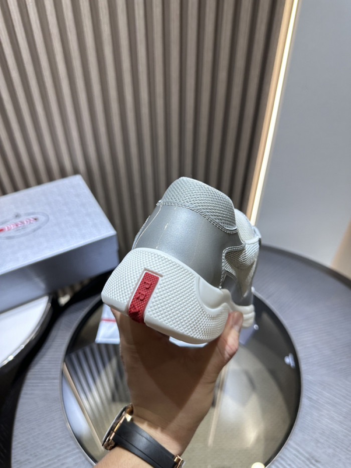 Prada 51
