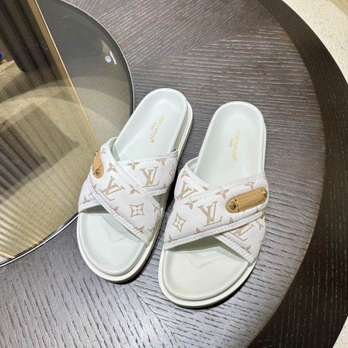 L&V sandal 54