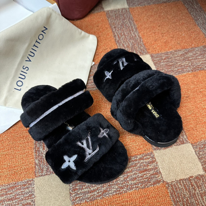 L&V sandal 43
