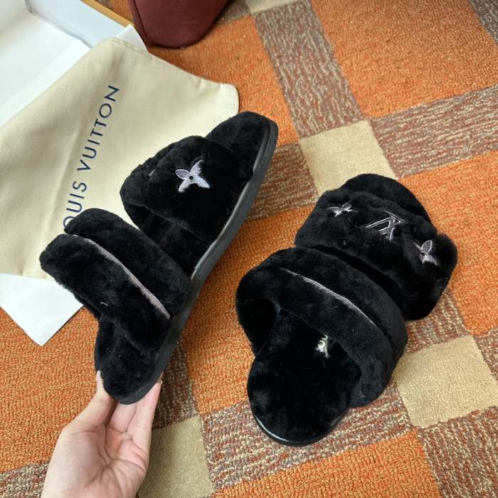 L&V sandal 43