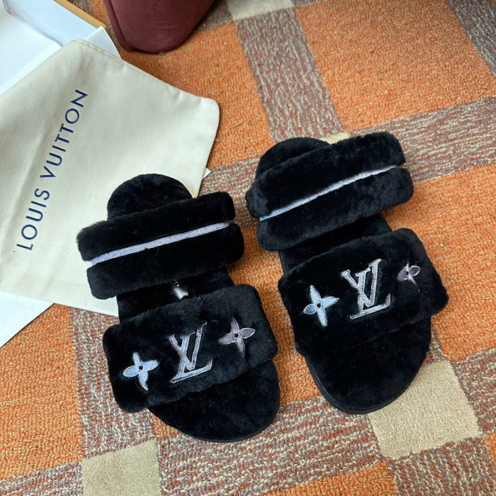 L&V sandal 43