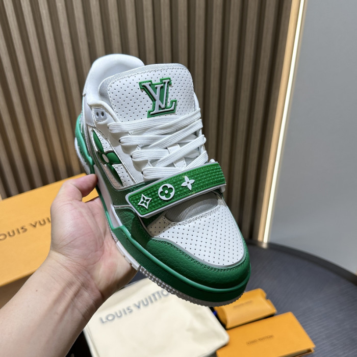 LV snekaers 177