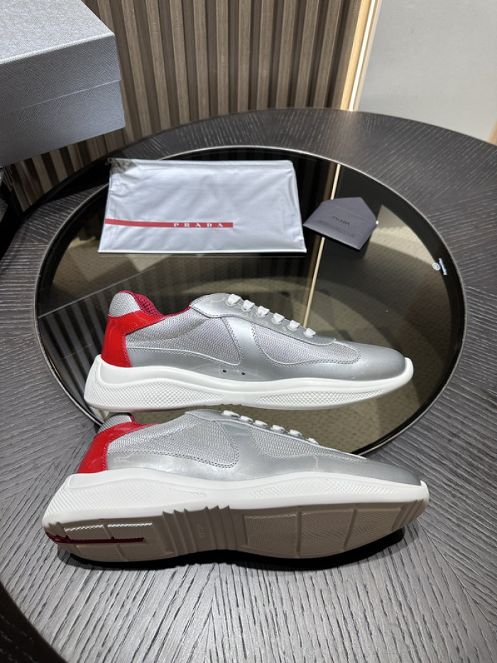 Prada 50