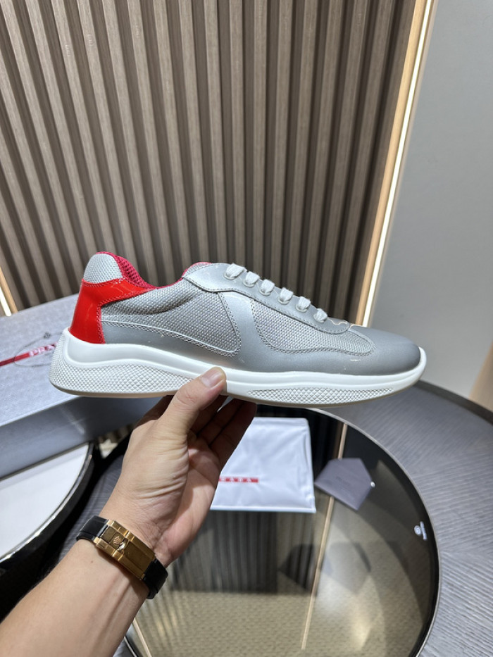 Prada 50