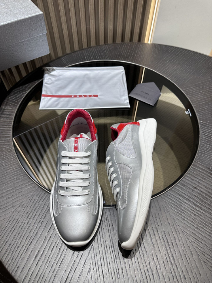 Prada 50