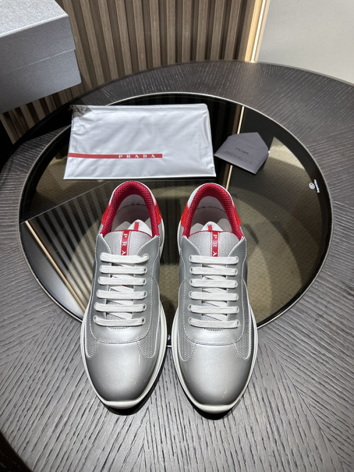 Prada 50