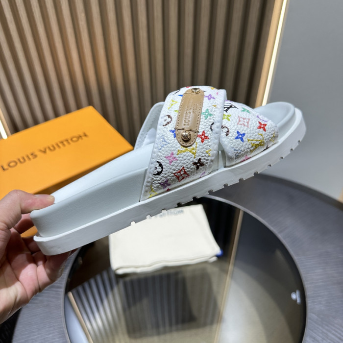 L&V sandal 53