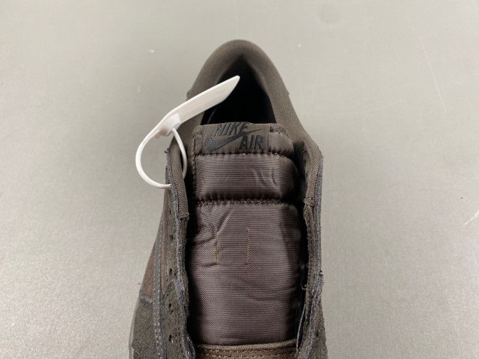 Travis Sco tt x Air Jordan 1 Low OG-DM7866-202