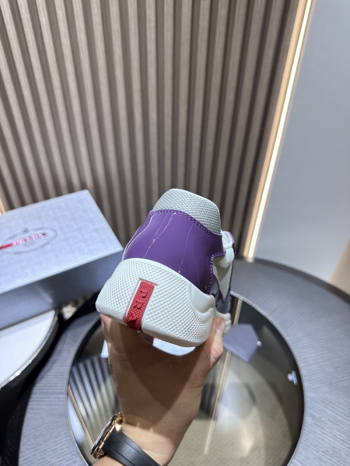 Prada 49