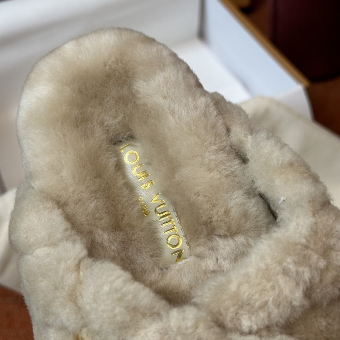 L&V sandal38