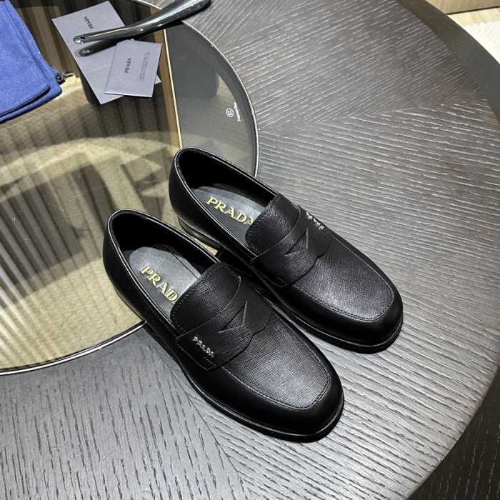 Prada 63