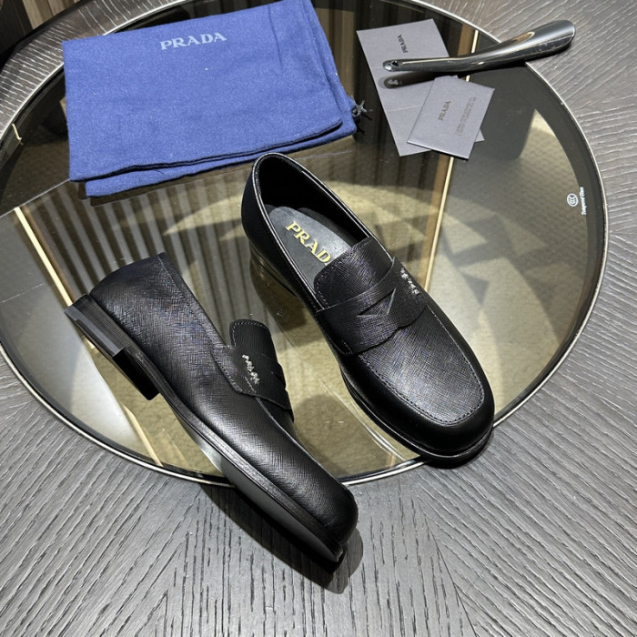 Prada 63