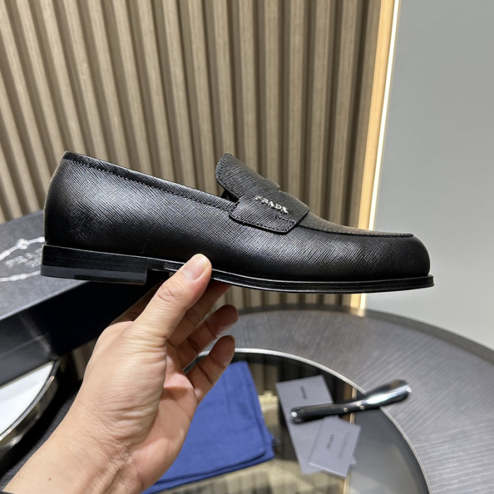 Prada 63