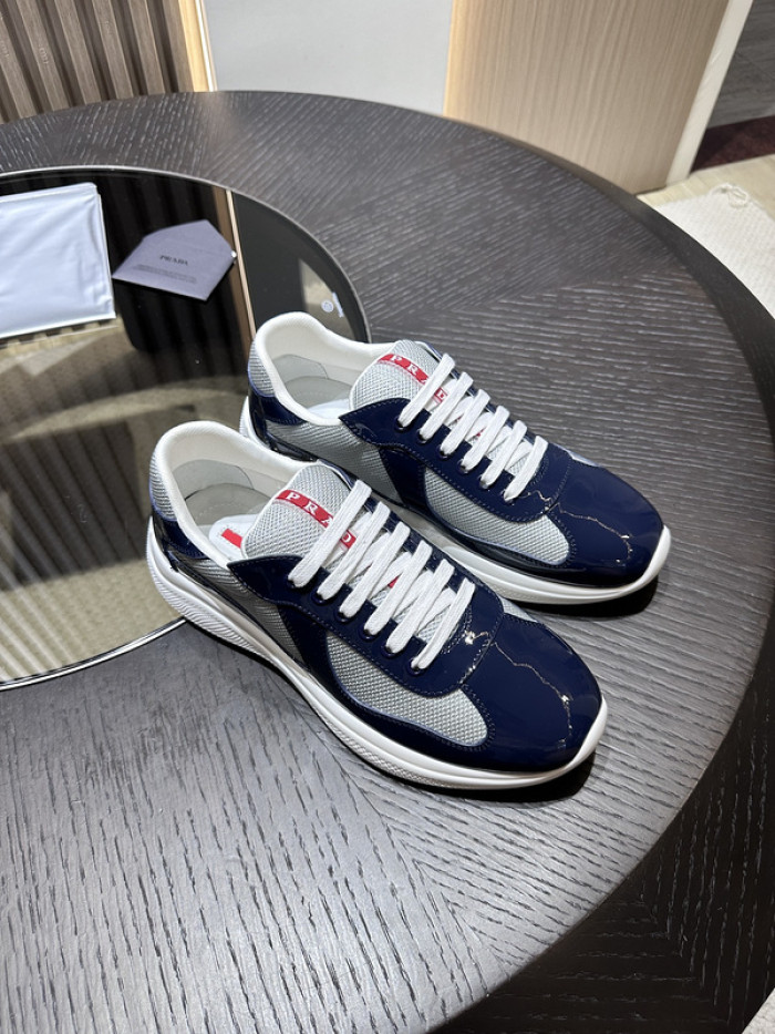 Prada 53