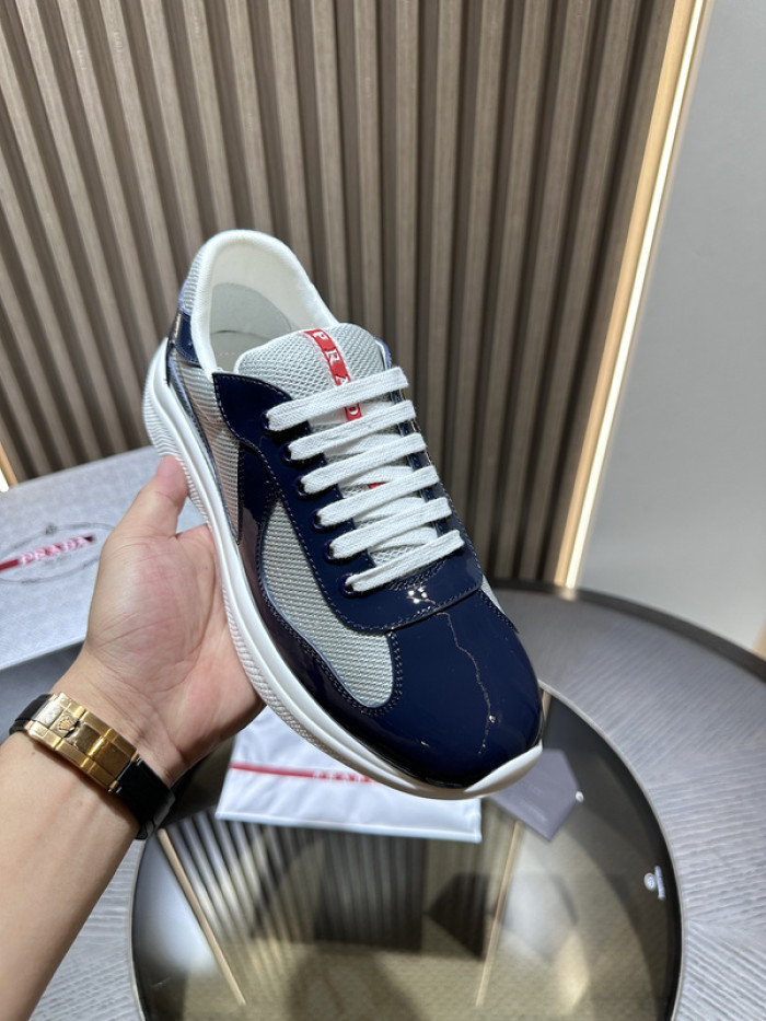Prada 53