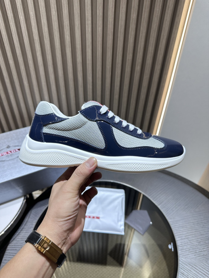 Prada 53