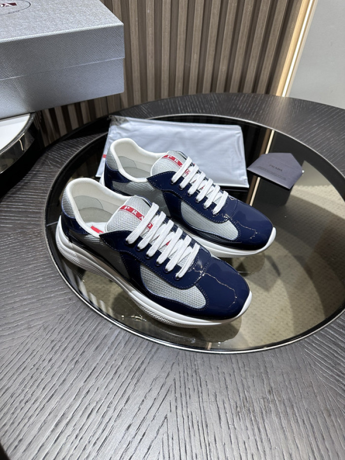 Prada 53