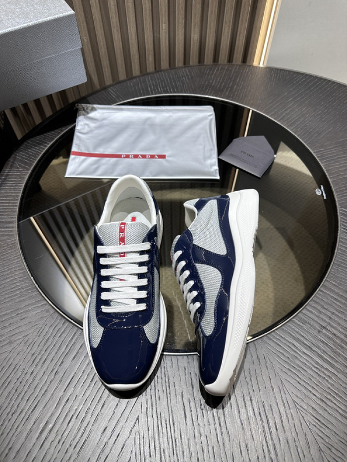 Prada 53