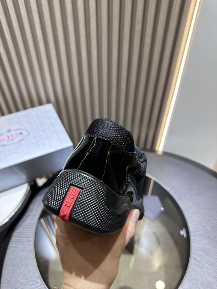Prada 58