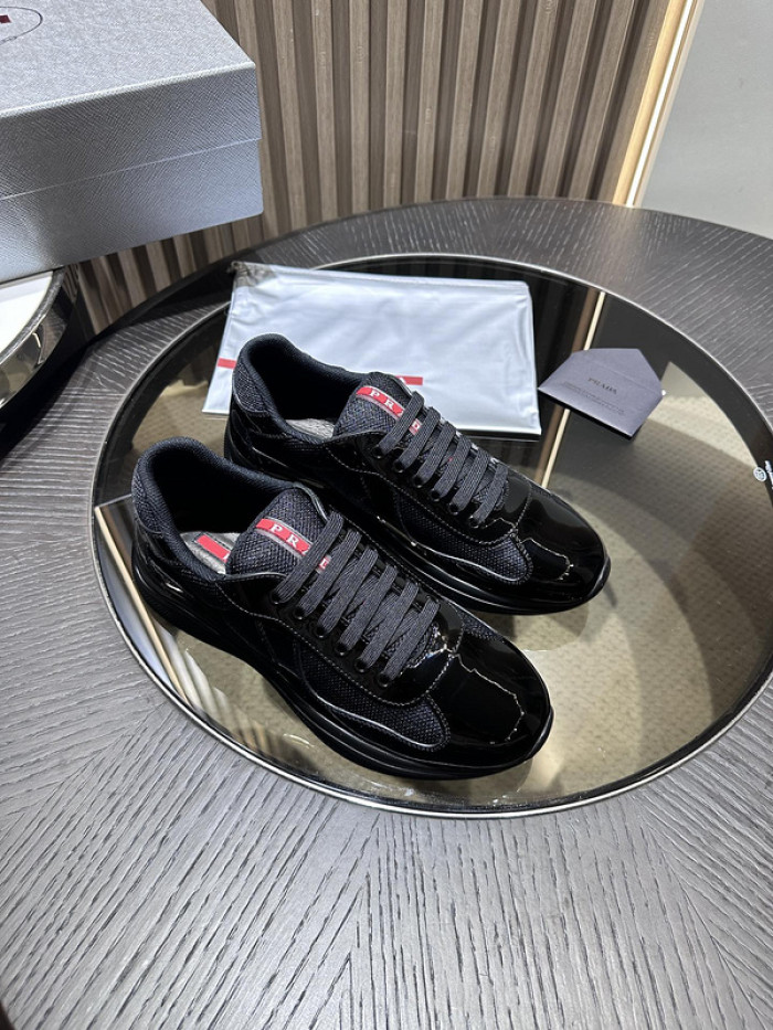 Prada 58