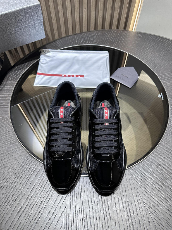 Prada 58
